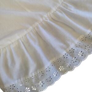 Lucky Winner White Eyelet Midi Skirt Vintage Cottagecore Romantic 80s